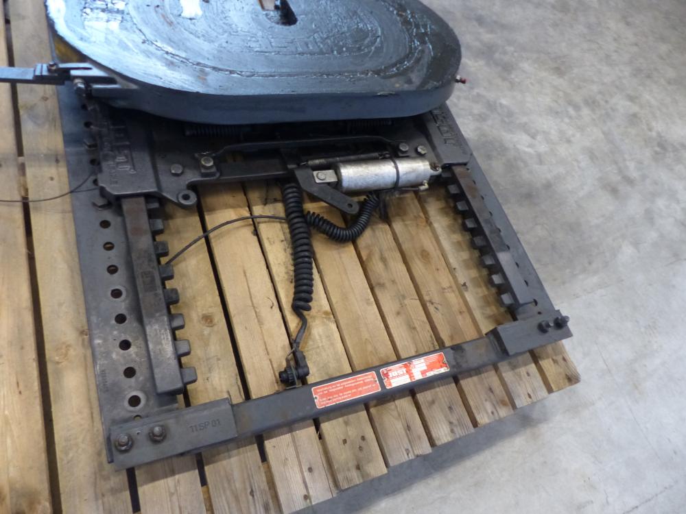 05 - Tractor equipment - Jost JSK 37E adjustable 170mm high